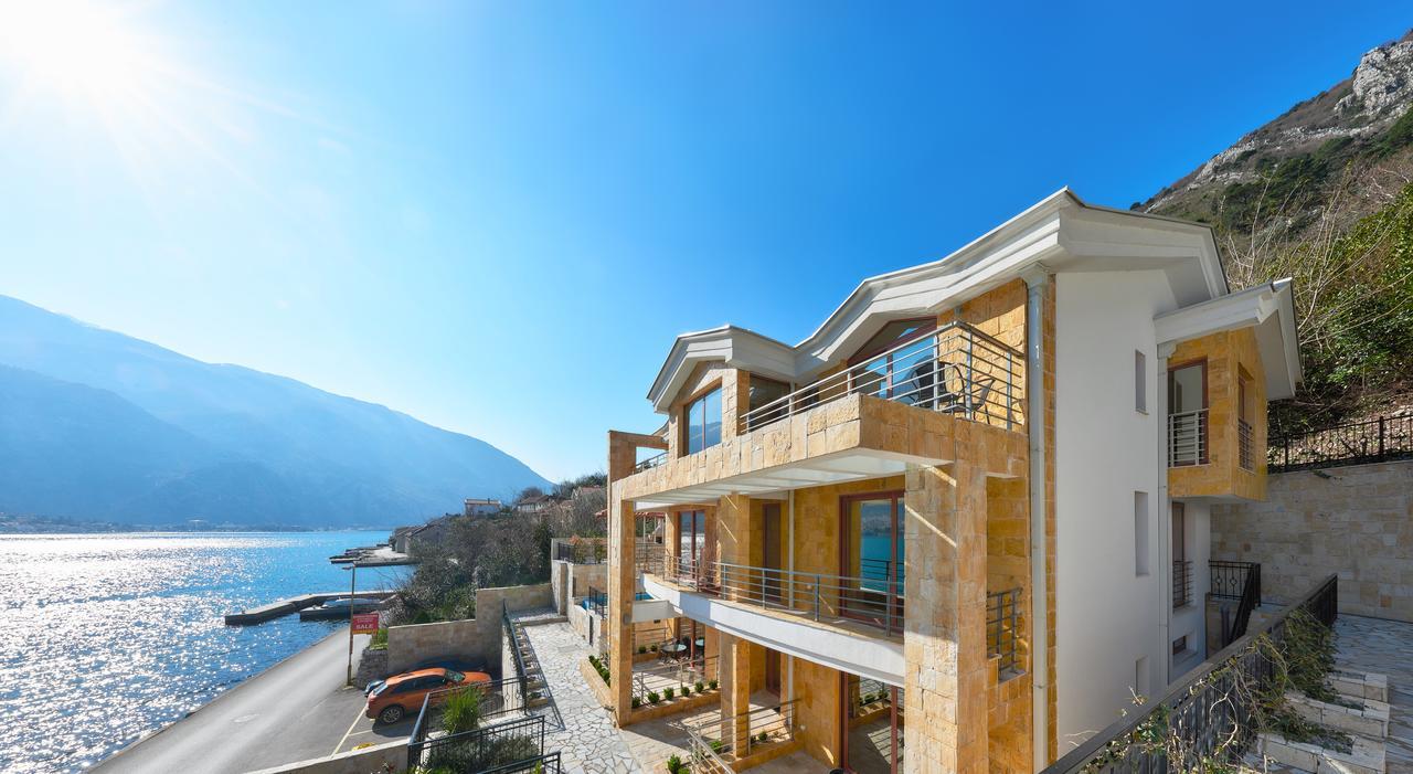 Apartments Residence Portofino Cattaro Esterno foto