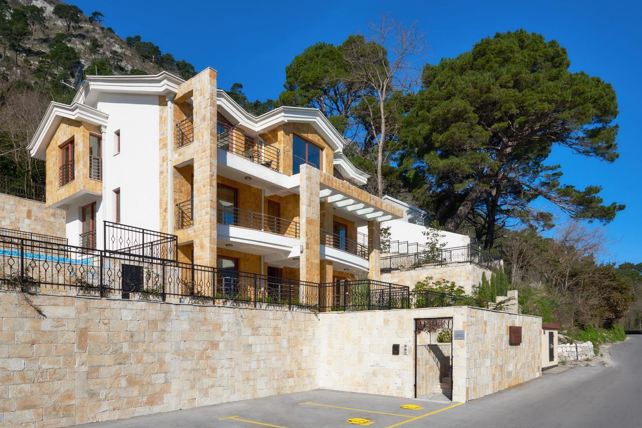 Apartments Residence Portofino Cattaro Esterno foto
